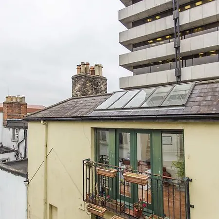 Temple Bar - Crow Street 24 都柏林
